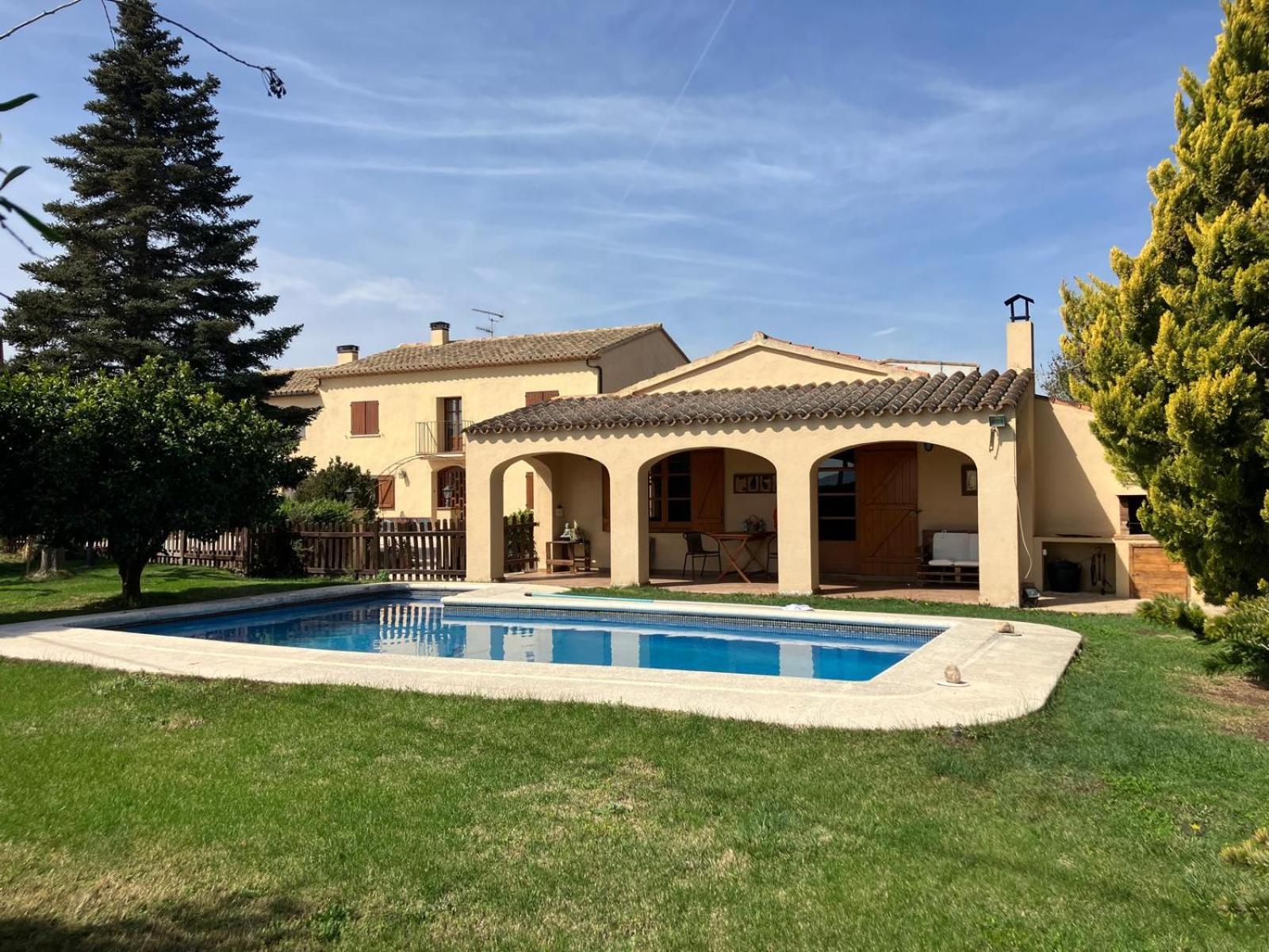 Apartment With Private Pool And Garden San Martín Sarroca エクステリア 写真