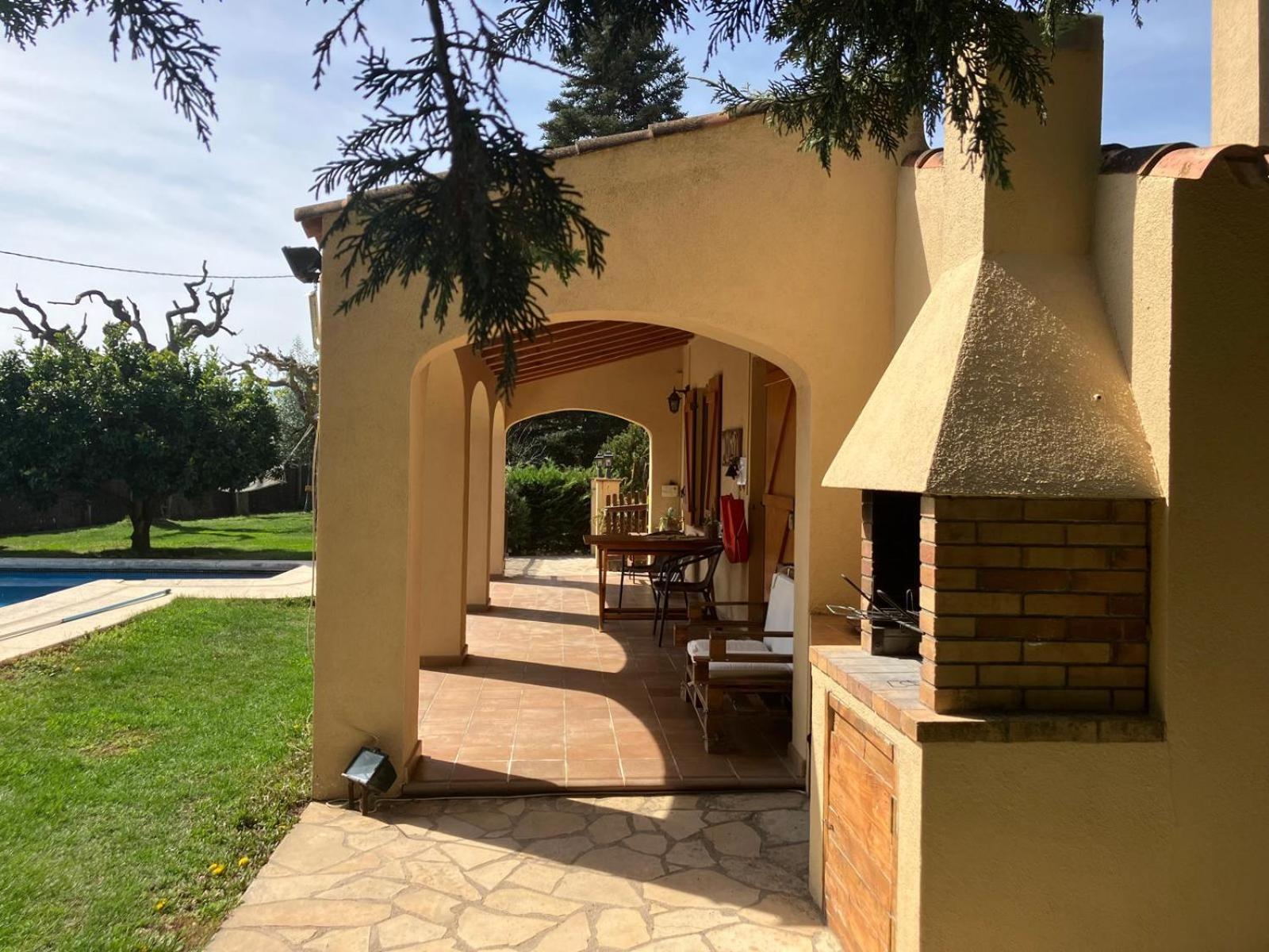 Apartment With Private Pool And Garden San Martín Sarroca エクステリア 写真